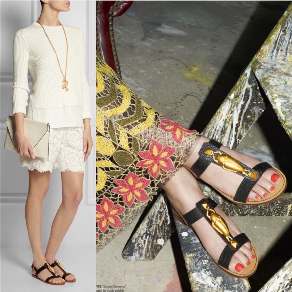 Valentino 💯 % Authentic🇮🇹